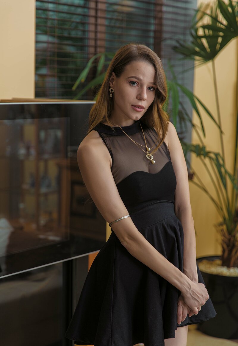 Анастасия, 25