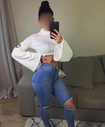 Милана, 22